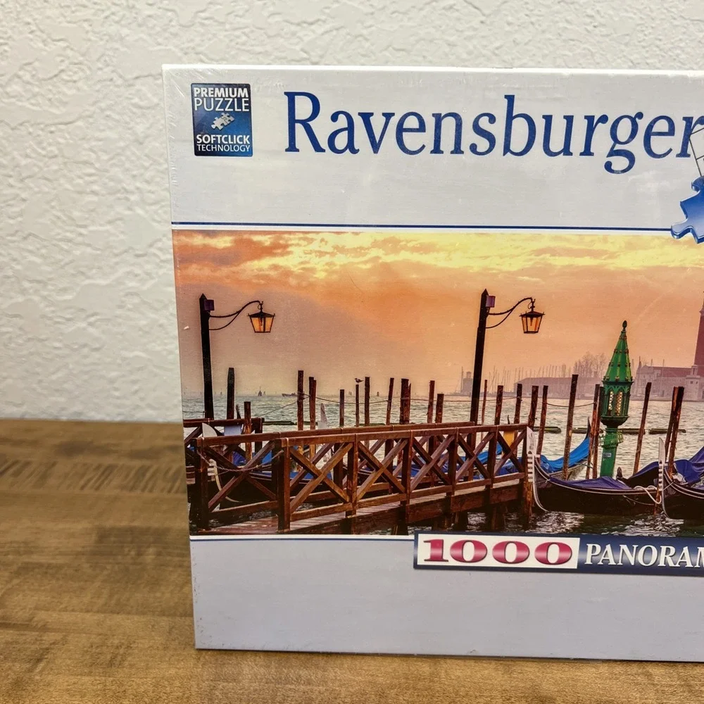 NEW Ravensburger Premium Puzzle 1000 Pieces Gondolas in Venice Panorama